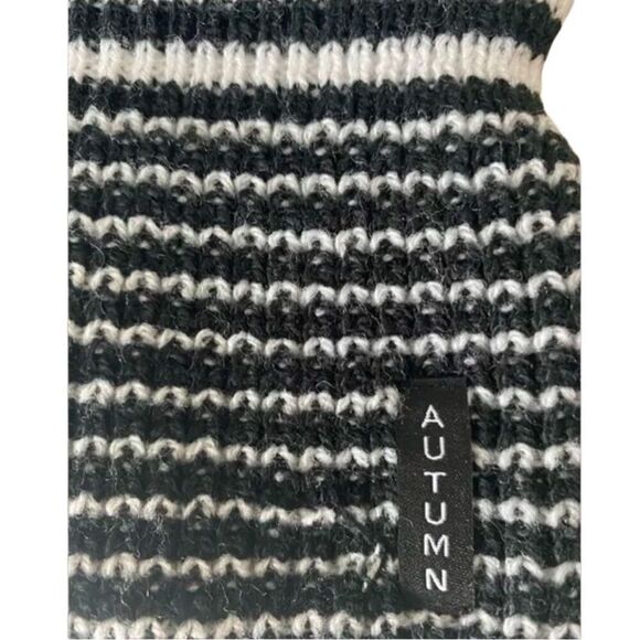 Autumn Headwear Black & White Striped Balaclava - Picture 4 of 4